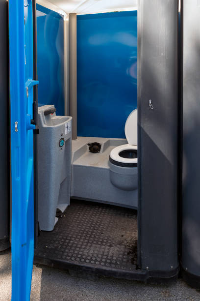 Best Portable restroom trailer rental  in Gloucester Courthouse, VA
